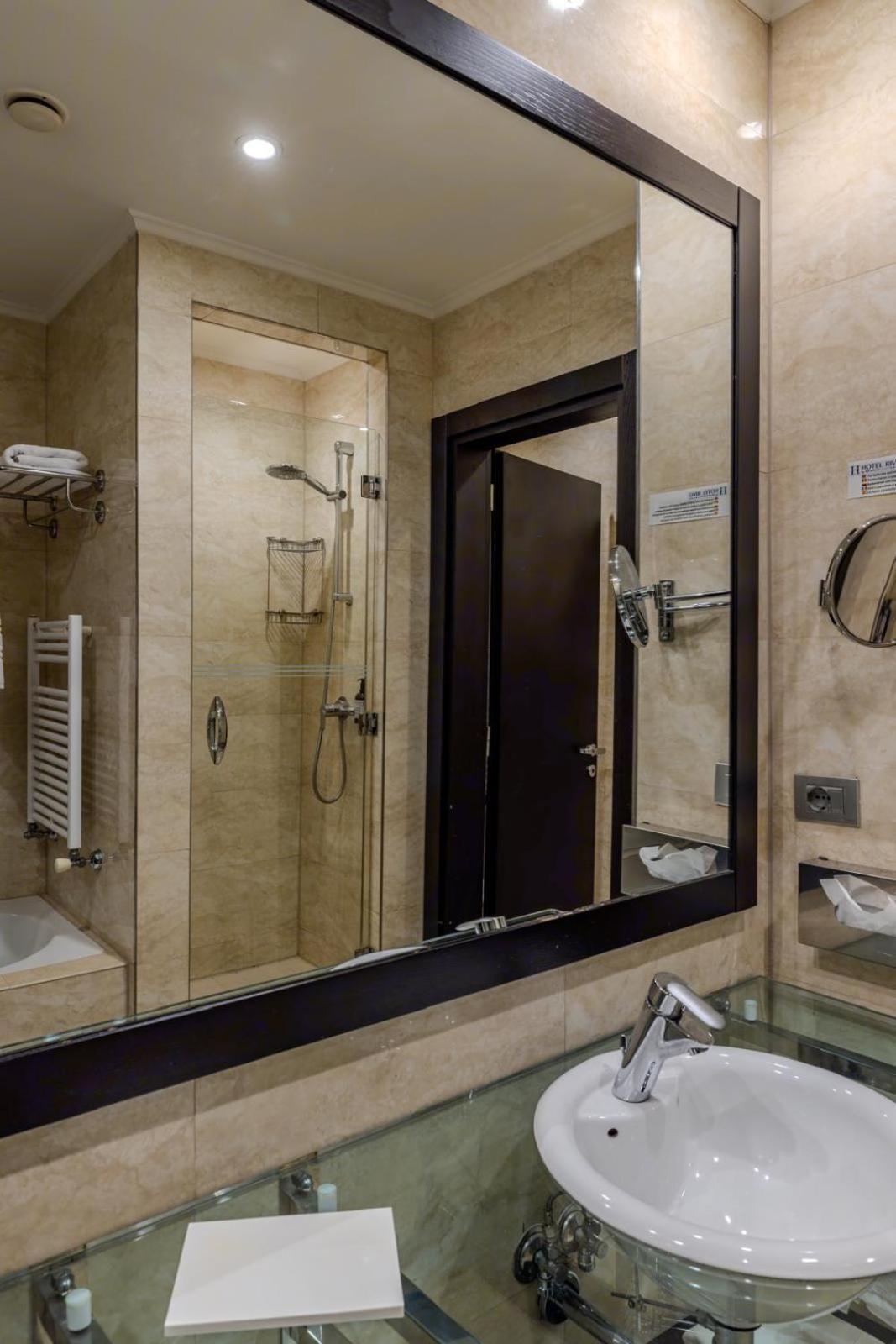 Hotel Rivo Temešvár Exteriér fotografie