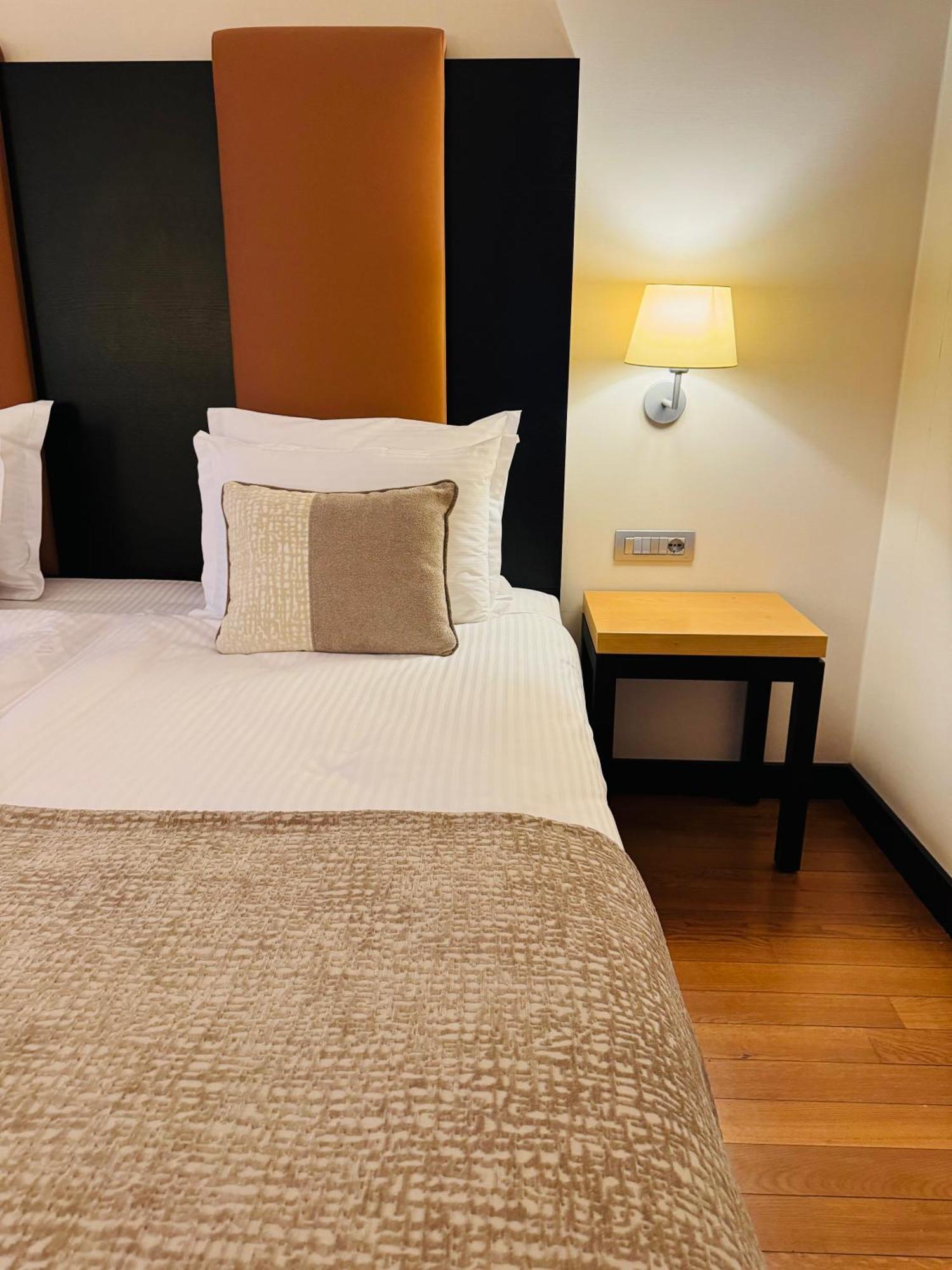 Hotel Rivo Temešvár Exteriér fotografie