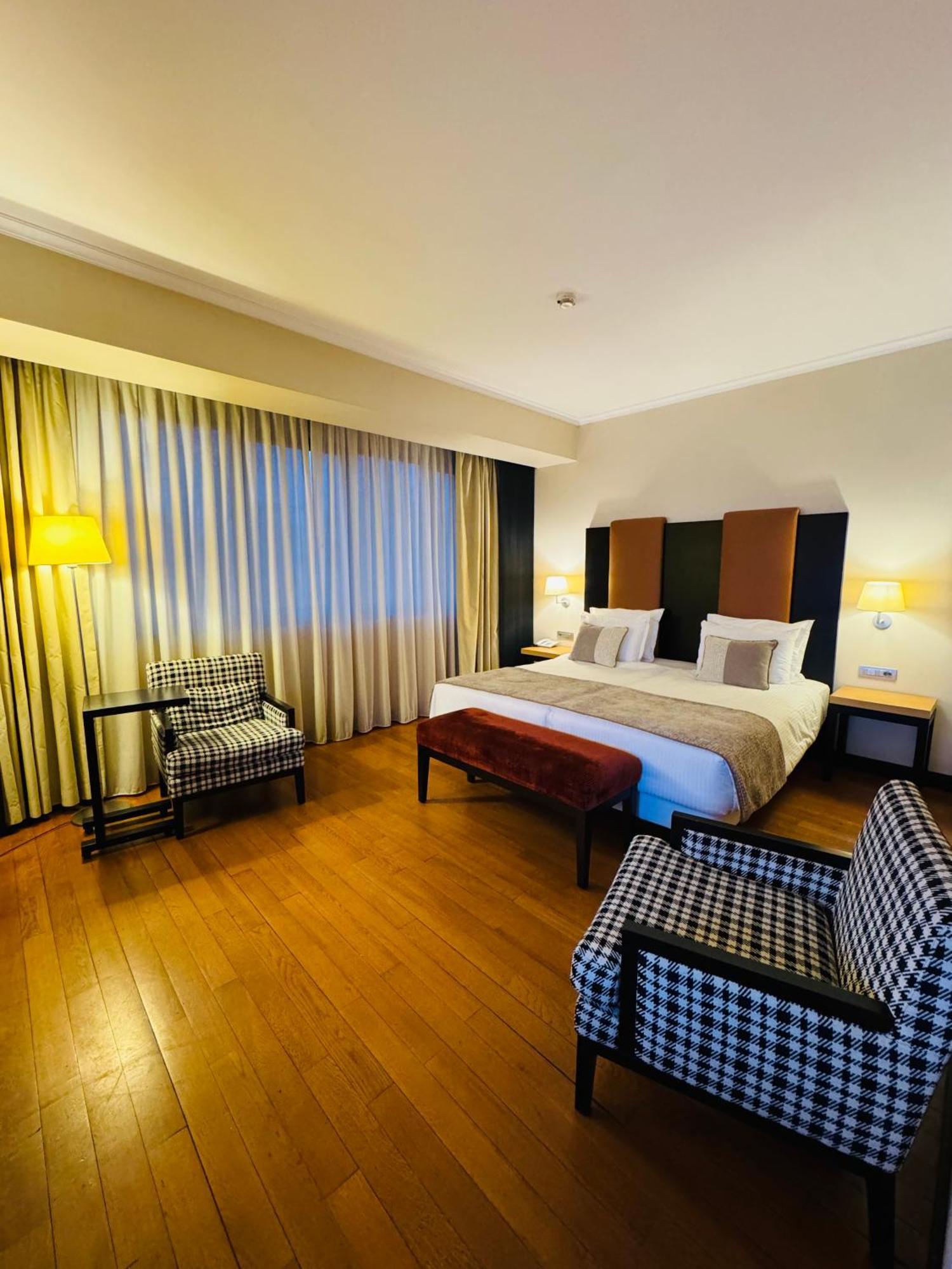 Hotel Rivo Temešvár Exteriér fotografie