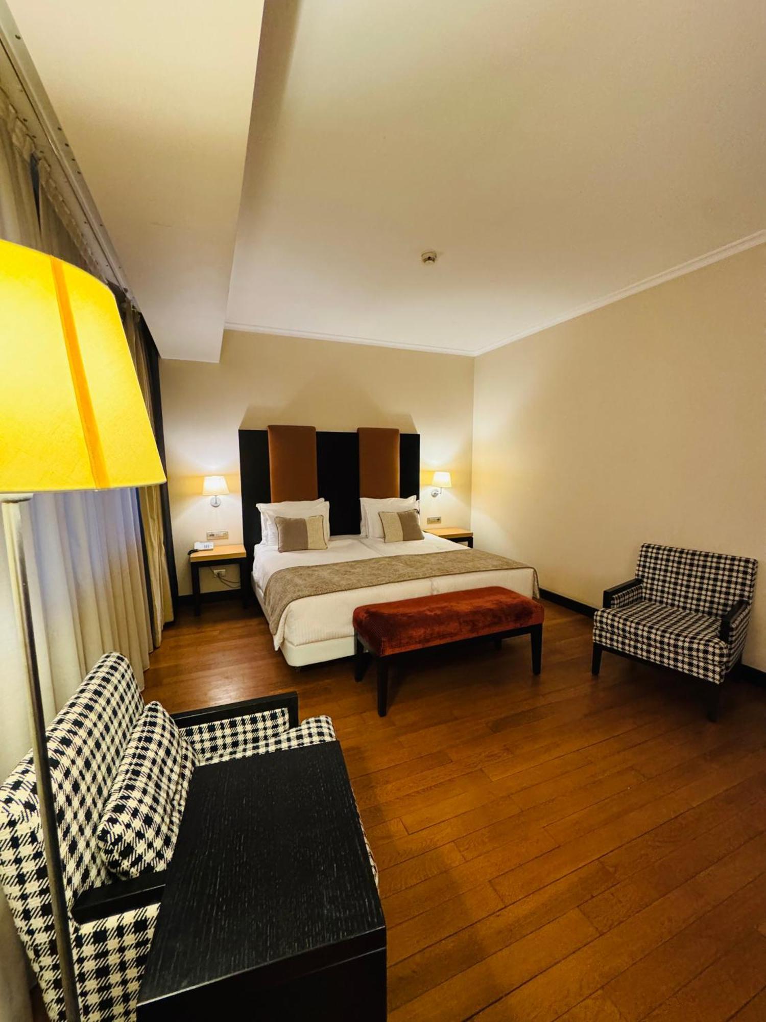 Hotel Rivo Temešvár Exteriér fotografie